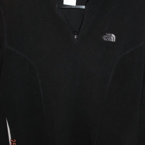 The North Face Jackets & Blazers - Women's North Face Fleece